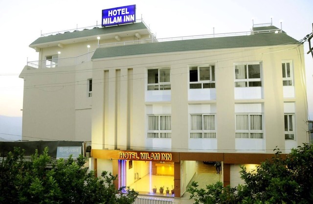 Hotel Milam Inn