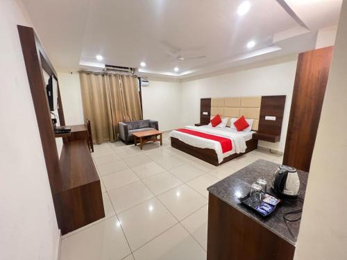 Hotel My Best Stay Patiala ! Parking ! Near Bus Stand ! Banquet ! Near Punjabi University ! Couple Friendly