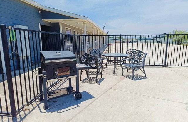 Hotel O Bien Venido Pearsall I-35