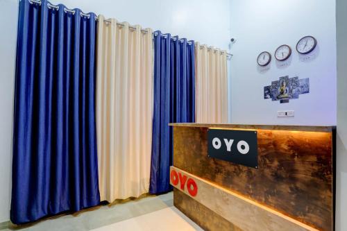 Hotel O Blue Moon