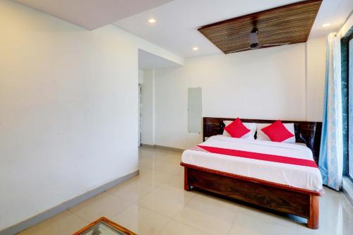 Hotel O Comfort lodging and boarding