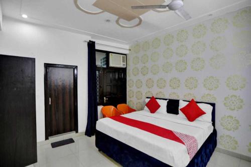 Hotel O Crown