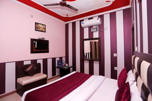 Hotel O Mehfil Hotel