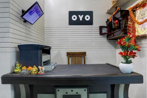 Hotel O Metro Residency