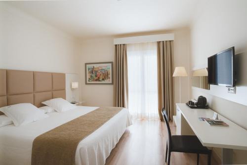 Hotel Pirineos Figueres by Pierre & Vacances