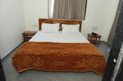 Hotel Rajmahal Palace Bhimashankar pune