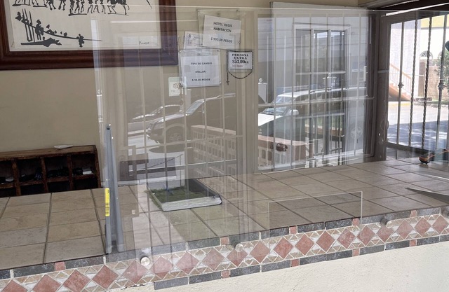 Hotel Regis Consulado Ciudad Juarez.