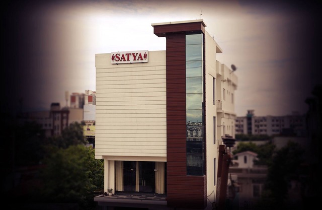 HOTEL SATYA provides best accommodation just outside I.S.B.T, Dehradun