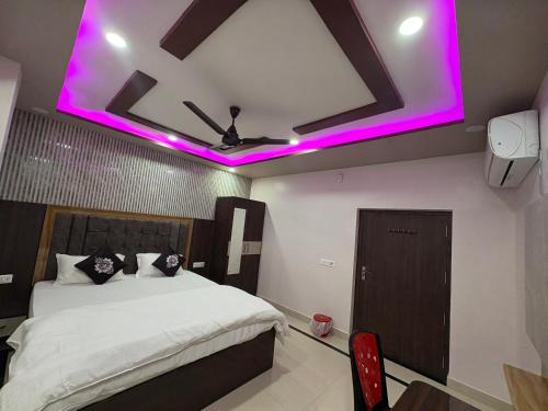 Hotel Savera