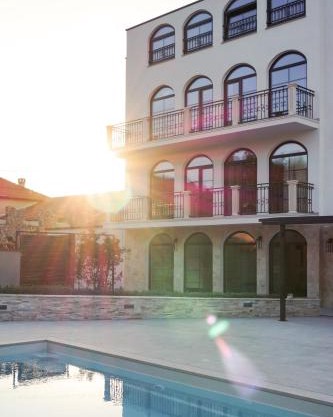 Hotel Stari Dvor