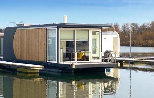 House Boat Trinidad