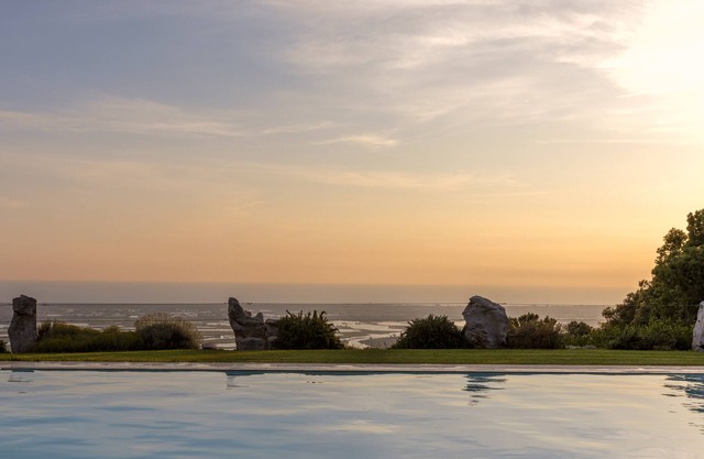 HOUSE GLICINE IN THE COUNTRY WITH POOL,GARDEN AND SPECTACULAR SEA VIEW