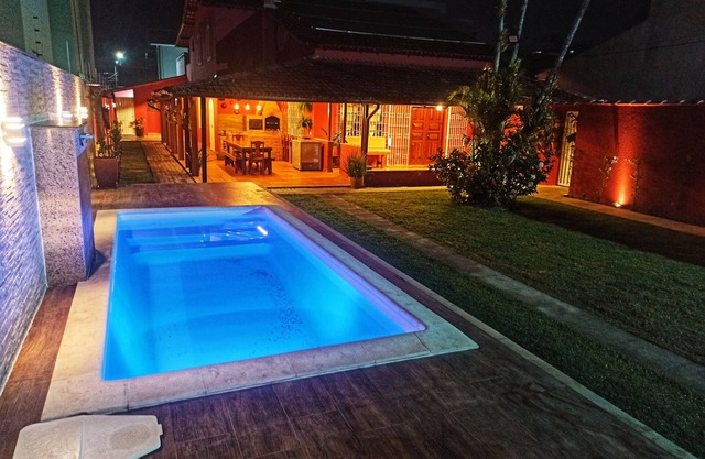 House in Rio das Ostras w/Pool - 4 bedrooms