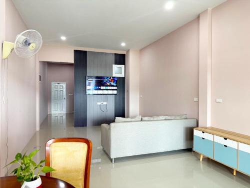 House Near Hatyai City, 5-7pax, Free2Parking&Wi-Fi