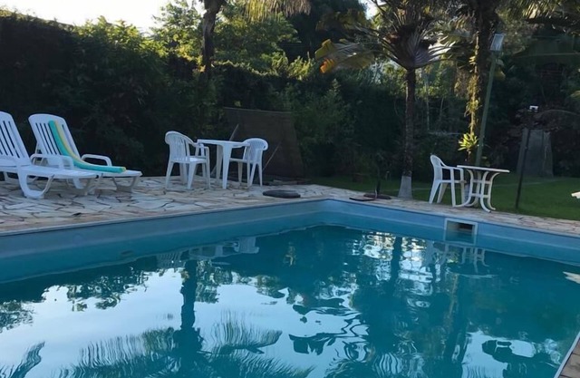House with 3 Suites and Air, ample parking