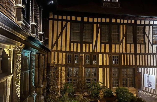 House with garden 2 h from Paris, in the heart of the Forêt d'Orient park