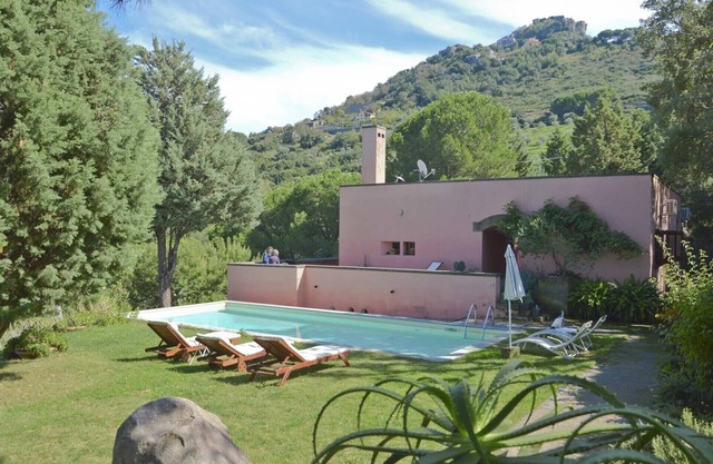 House with pool, sea views near Cefalu and Castelbuono and beach 10 minutes