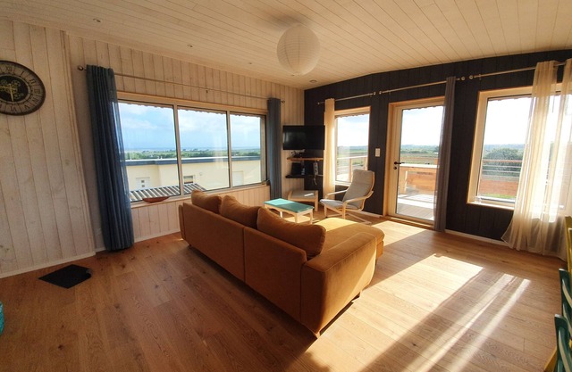 House with stunning views over the bay of Goulven. Ideally located