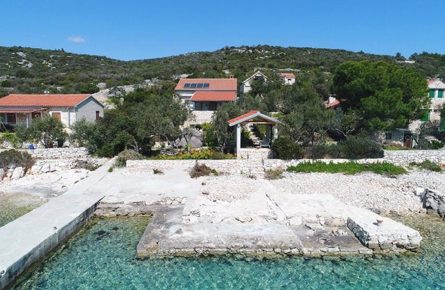 House Zelanto Mali (14541-K1) - Tkon - island Pasman