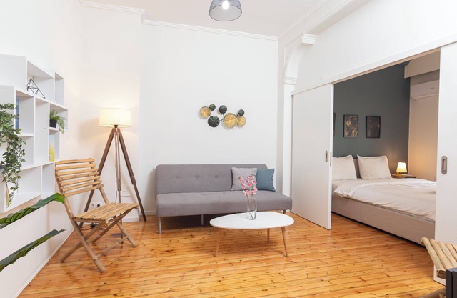 Houseloft Metropolitan Highlight