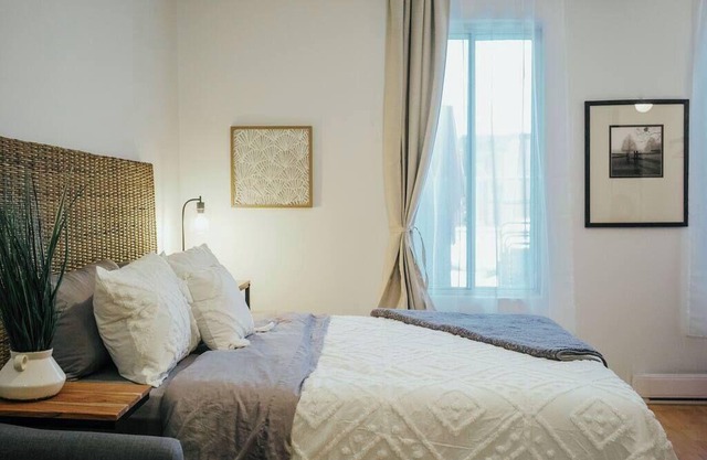 HRésidences: Cozy Studio in the Plateau Mont Royal