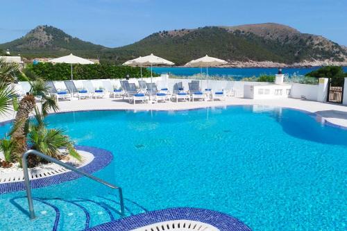 HSM Regana - Adults Only