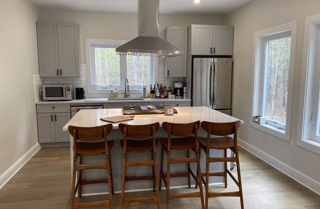 Hudson Valley Evergreen Treehouse