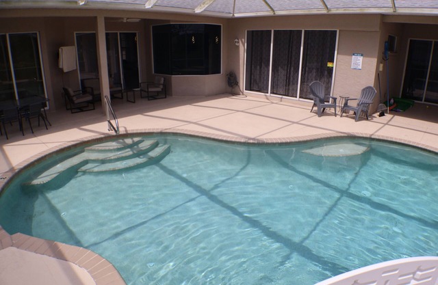 Huge Home with Huge Fenced yard, Beautiful home with all the amenities.