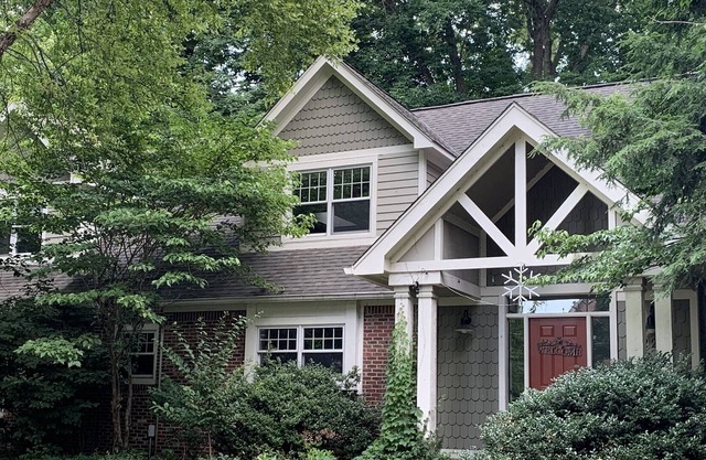 Huge Lake House on Wooded Lot with Water Views