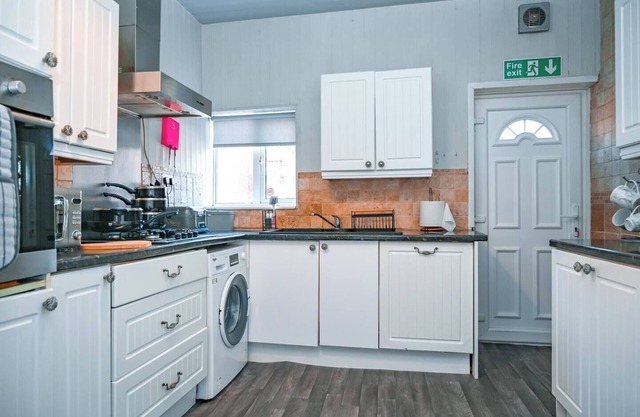 Humble Home NE - Short & Long stay or Contractors 1