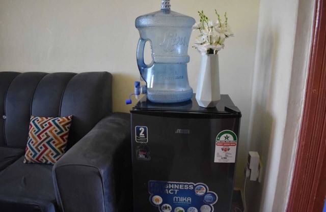 Humble Homes 1 bedroom Thika Town CBD access to Netflix,Fridge,wifi