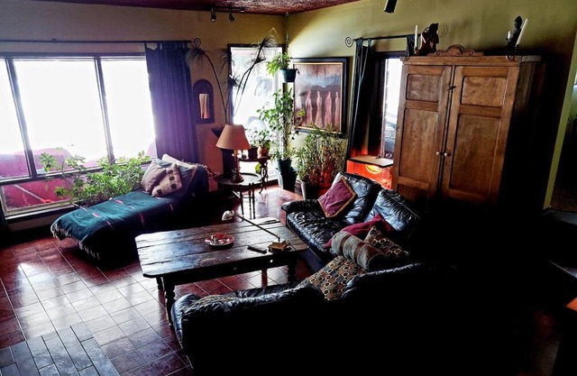 Hummingbird House