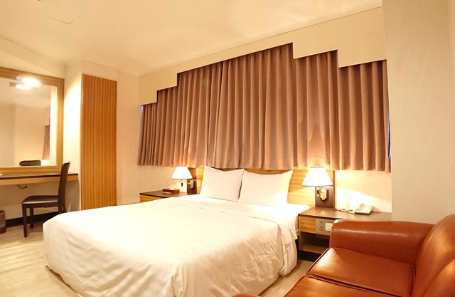 Hwa Nan Hotel