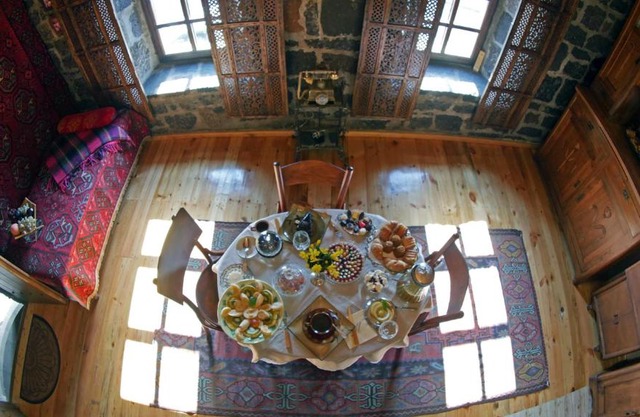 Hye Aspet Հայ Ասպետ