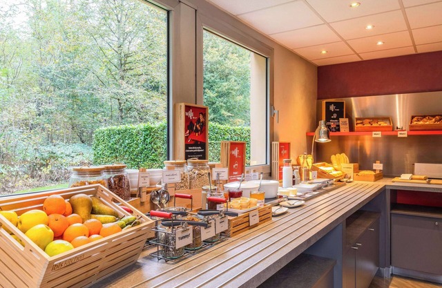 Ibis Jouy en Josas Velizy