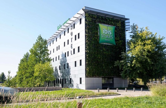 ibis Styles Romans-Valence Gare TGV