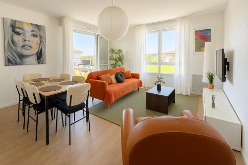 Idéal en famille ou entre amis - Grand T4, vue degagée, parking privé, proche centre-ville, metro Borderouge à 5min