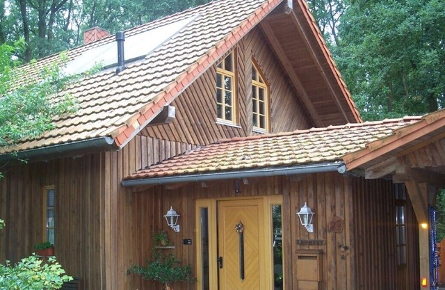 Ideal for nature lovers and hikers, large garden, dog is welcome