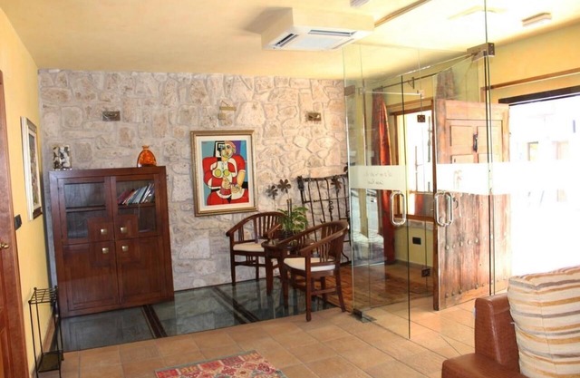 IDEAL FOR REST AND RELAXATION