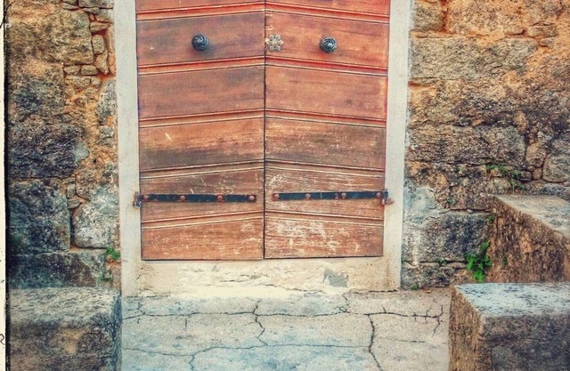 Ideal to discover Corsica in tribe!