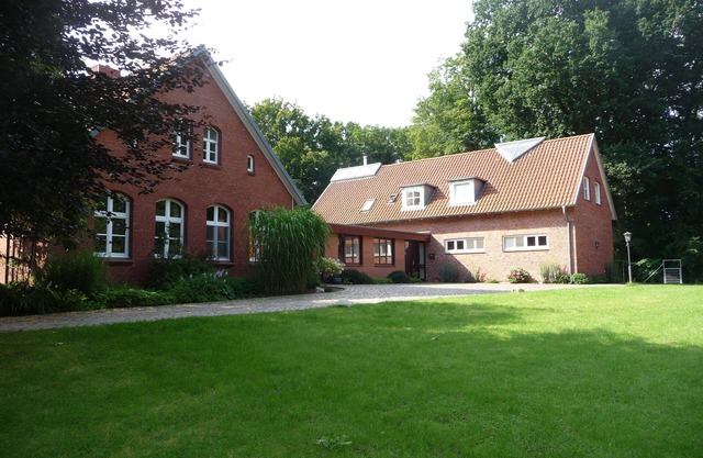 Idyllically situated vacation apartment 10 min. to the natural beach