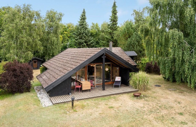 "Ija" - 200m from the sea by Interhome