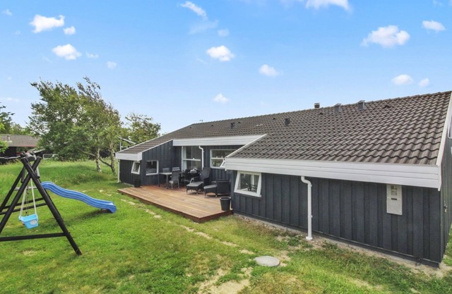 "Ilmo" - 950m from the sea by Interhome