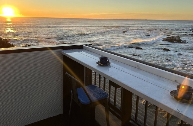 In front of the sea! Limited to one group per day, complete rental of one building