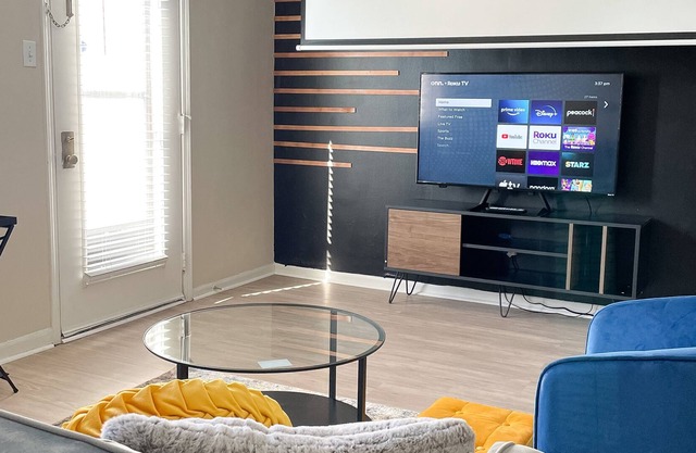 In-home Projector| BohoLux Suite
