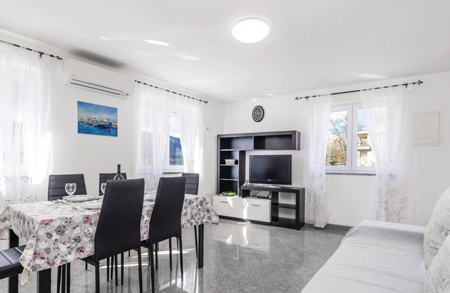 In the small village Bre.