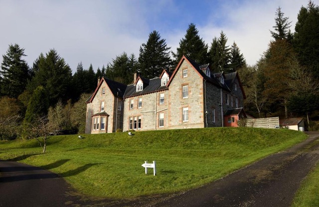 Inch Hotel