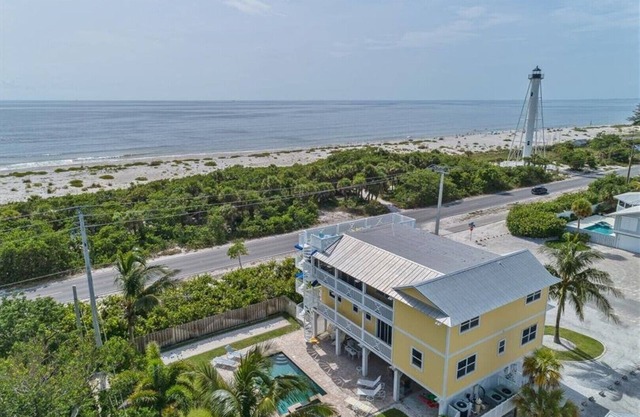 Incredible Gulf View Pool Home - Sleeps 14 - Close to Village of Boca Grande!