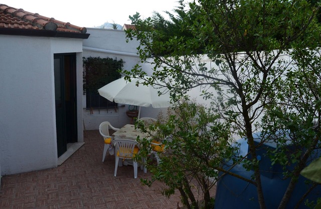 Independent single house for 4 people