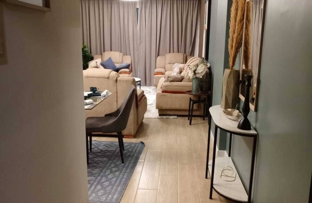 Indesign Makumbi Tranquil 2-bedroom apartment 10mins SGR and Airport